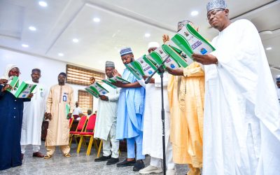 Governor Mohammed Umaru Bago of Niger state on Wednesday 7th June 2023 sworn-in newly-appointed SSG, Head of Service, Chief of Staff, Deputy Chief of Staff to the Governor and Deputy Chief of Staff to the Deputy Governor.