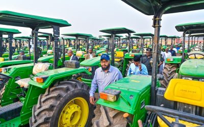 FARMER UMARU BAGO SAYS AGRICULTURE IS A PANACEA FOR HUNGER *** INSPECTS TRACTORS DELIVERED TO THE STATE UNDER THE FIRST BATCH