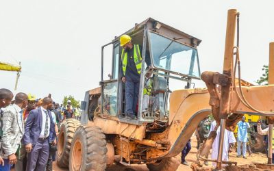 FARMER GOVERNOR UMARU BAGO PERFORMS GROUNDBREAKING FOR THE CONSTRUCTION OF THREE ROAD PROJECTS OF 118KM IN TOTAL